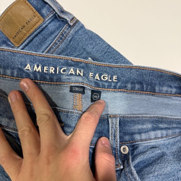 American Eagle Low Rise Baggy Straight Leg Jeans STRIGID Size 18 Short Blue - Picture 7 of 9
